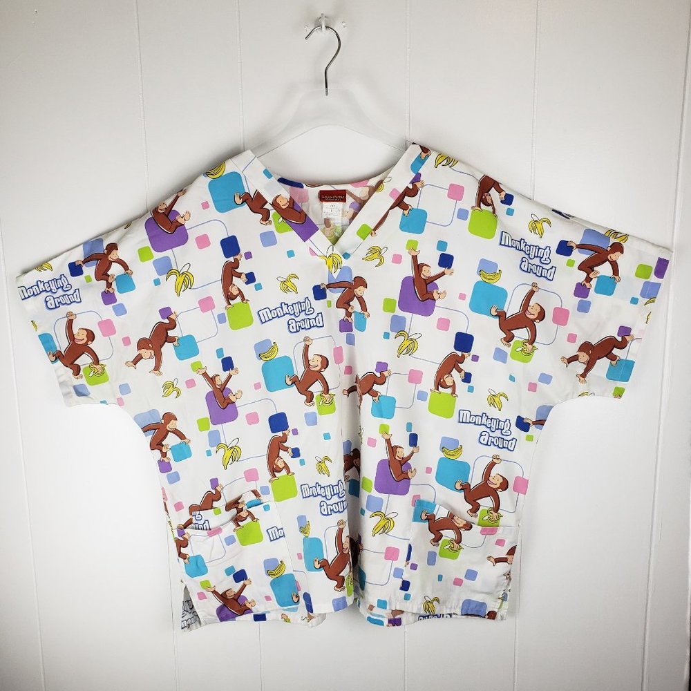 Curious George Short Sleeve Scrubs Top – 3XL
